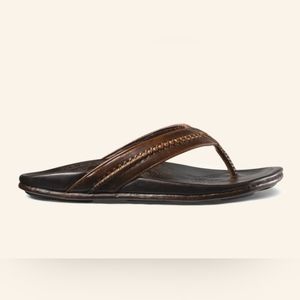 NWOB OluKai sandals